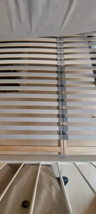 Cama metálica blanca 1,45x2,05m