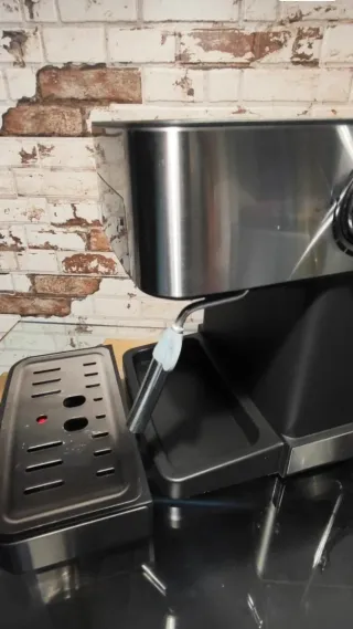 Cafetera Ufesa Espresso CE7255 20 Bares
