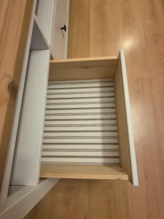 Mueble TV madera y blanco