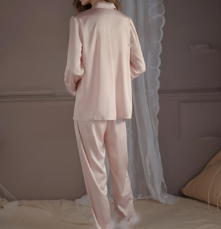 Pijama Satén Blanco Estilo Vintage