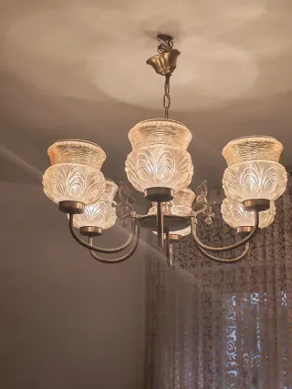 Lámpara de techo colgante de cristal y metal