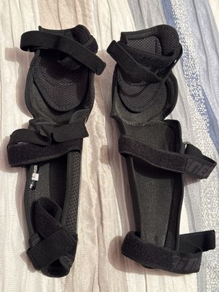 Rodilleras y Espinilleras Dainese MTB