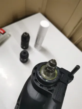 Martillo ligero sds-plus Makita 36V (18vx2).