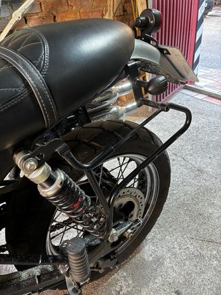 Complementos Triumph Scrambler 900