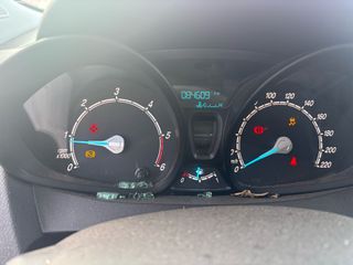 Ford Transit Courier 2022