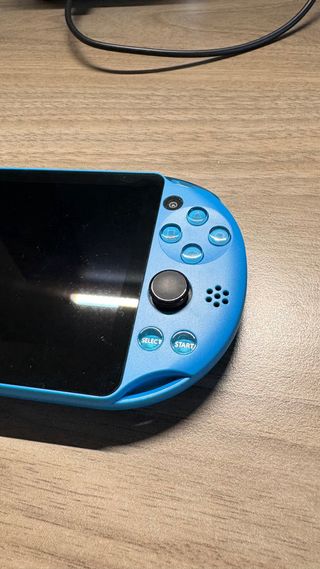 Consola PS Vita 2000 REPARADA