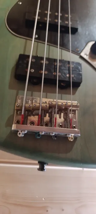 Bajo Fender Jazz Bass Modern Player