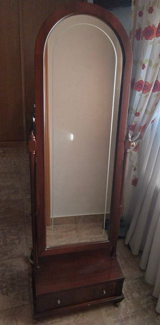 Muebles Clásicos Madera Maciza