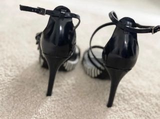 Sandalias tacón ELLE Talla 37