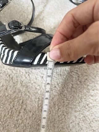 Sandalias tacón ELLE Talla 37