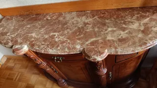 Conjunto aparador y rinconera nogal/mármol