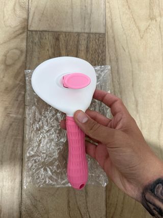 Cepillo quitapelos para perros