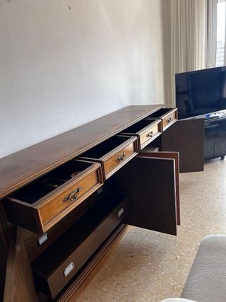 Cómoda vintage de madera