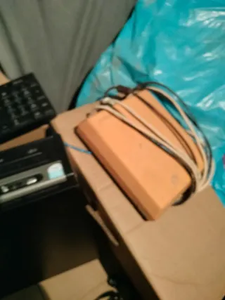 Pantalla 19 + Torre + Accesorios