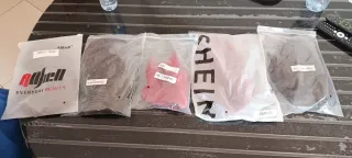 Vendo varias películas varios colores y tamaños