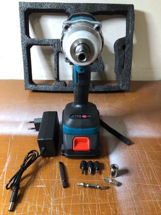 Llave de impacto inalámbrica sin escobillas