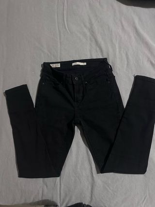 Levi's 711 Skinny Jeans Negros Talla 24