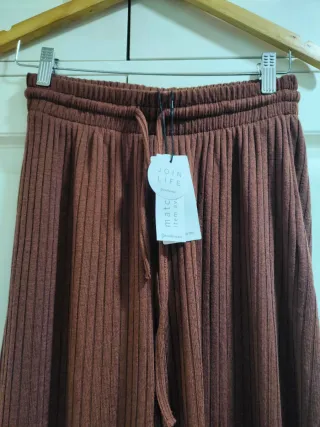 STRADIVARIUS - Pantalón fluido marrón
