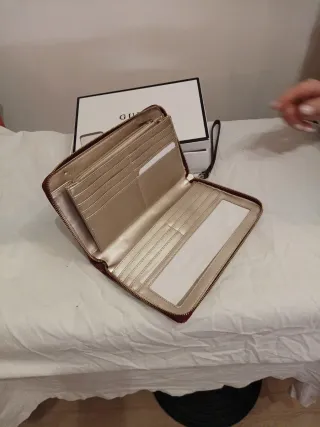 Portafoglio Guess grande bordeaux