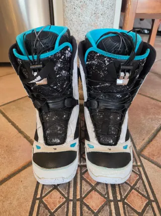 Set Snowboard Drake 155W + Union STR + Tg. 44