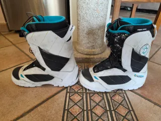 Set Snowboard Drake 155W + Union STR + Tg. 44