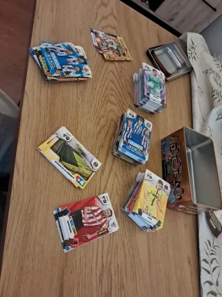 Cromos Adrenalyn XL 25/26