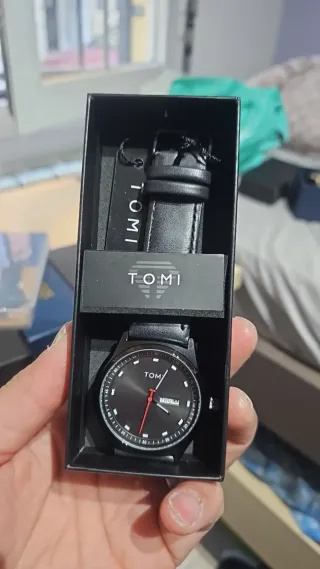 Lote Anillos Dorados y Rojos