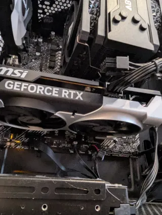Ordenador MSI Negro como nuevo