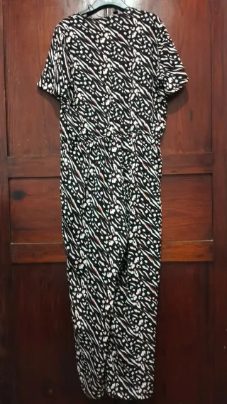 Mono de verano con bolsillos