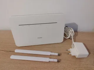 Router Huawei 4G+ SIM 535-232