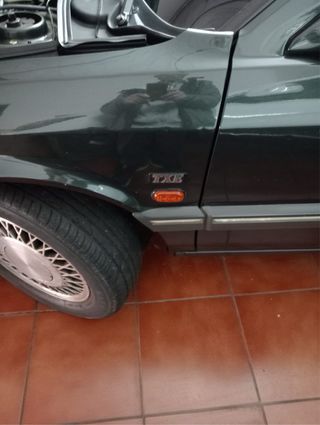 Renault Nevada TXE Broker 1992, de 7 plazas