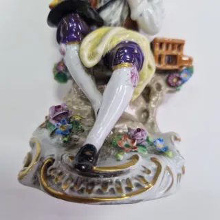Statuina Capodimonte Porcellana Bambino VET2/16