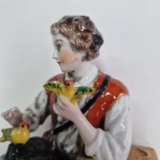 Statuina Capodimonte Porcellana Bambino VET2/16