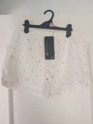 Pantalones cortos florales blancos XXS