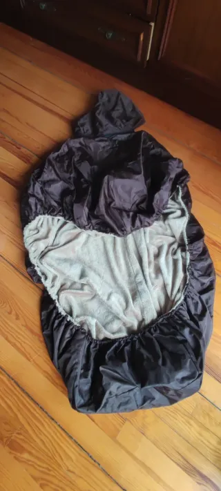 Poncho impermeable silla de ruedas marrón