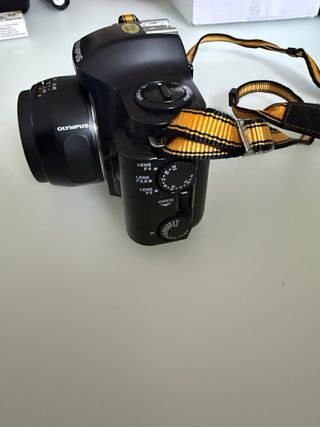 Olympus OM-101 Power Focus + Obiettivo + Flash T18