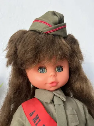 Muñeca militar antigua 50cm