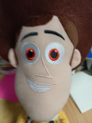 Peluche Woody Vaquero 30cm Toy Story Pixar