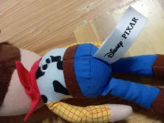 Peluche Woody Vaquero 30cm Toy Story Pixar