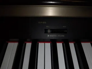 Piano Elettrico Yamaha Clavinova