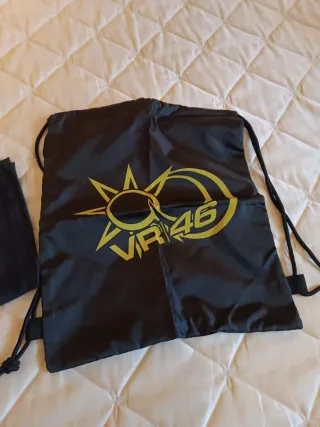 Mochila y braga VR46