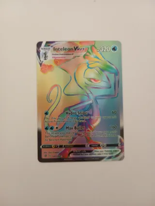 Cartas Pokémon VMAX Shiny, tambien por separado