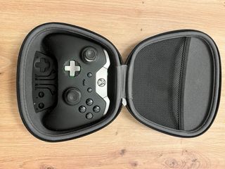 Xbox Elite Series 1 Controller