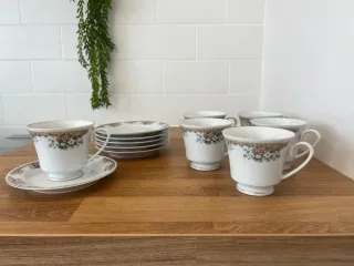 Juego 6 Tazas y Platos Porcelana Flores