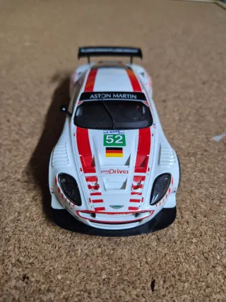 Coche Scalextric Aston Martin