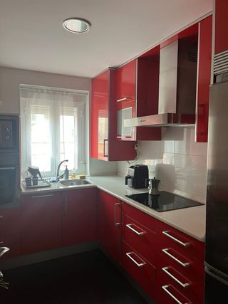 Se alquila piso de 3 habitaciones y un baño Soria