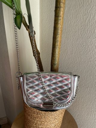 Bolso plateado Misako acolchado
