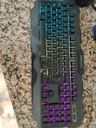 Teclado y Ratón Mars Gaming RGB