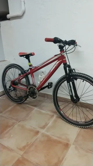 Bicicleta Lombardo 24 Aluminio Roja