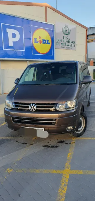 Volkswagen Transporter T5 2012